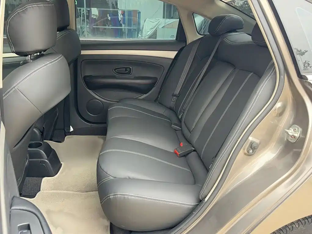 Nissan Sylphy — миниатюра 14