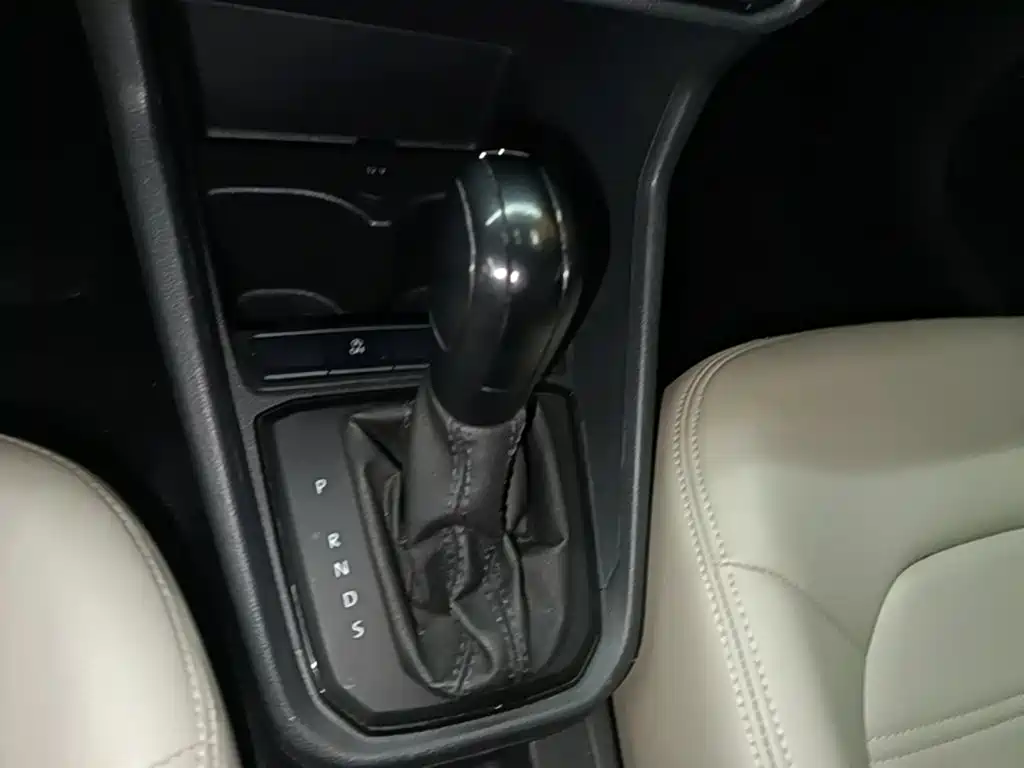 Volkswagen Santana — миниатюра 14