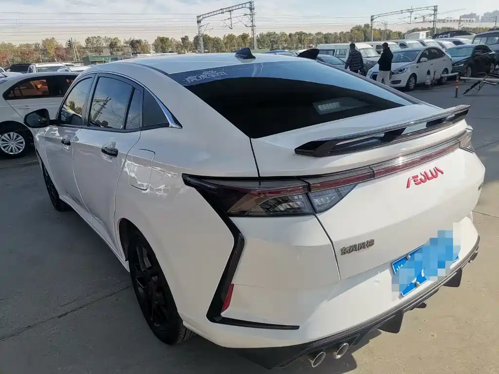 Aeolus Yixuan — миниатюра 17