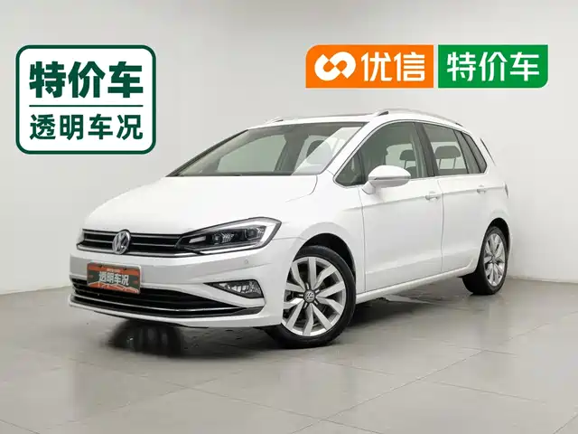 Volkswagen Golf Touran