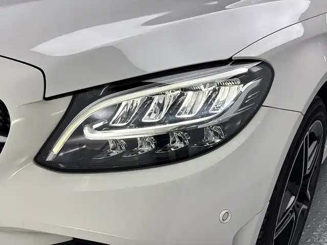 Mercedes-Benz C-Class — миниатюра 20