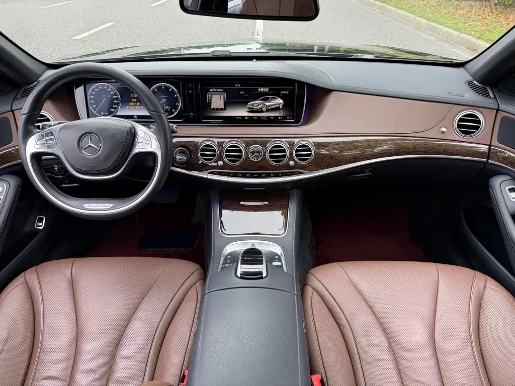 Mercedes-Benz S-Class — миниатюра 12