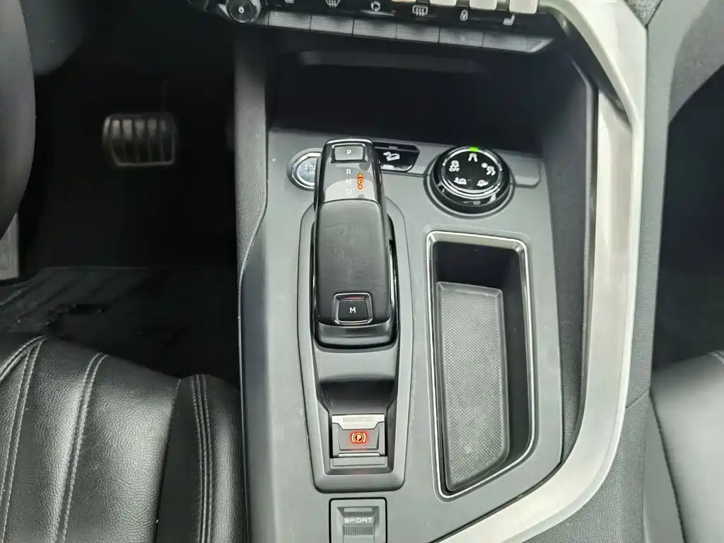 Peugeot 5008 — миниатюра 13