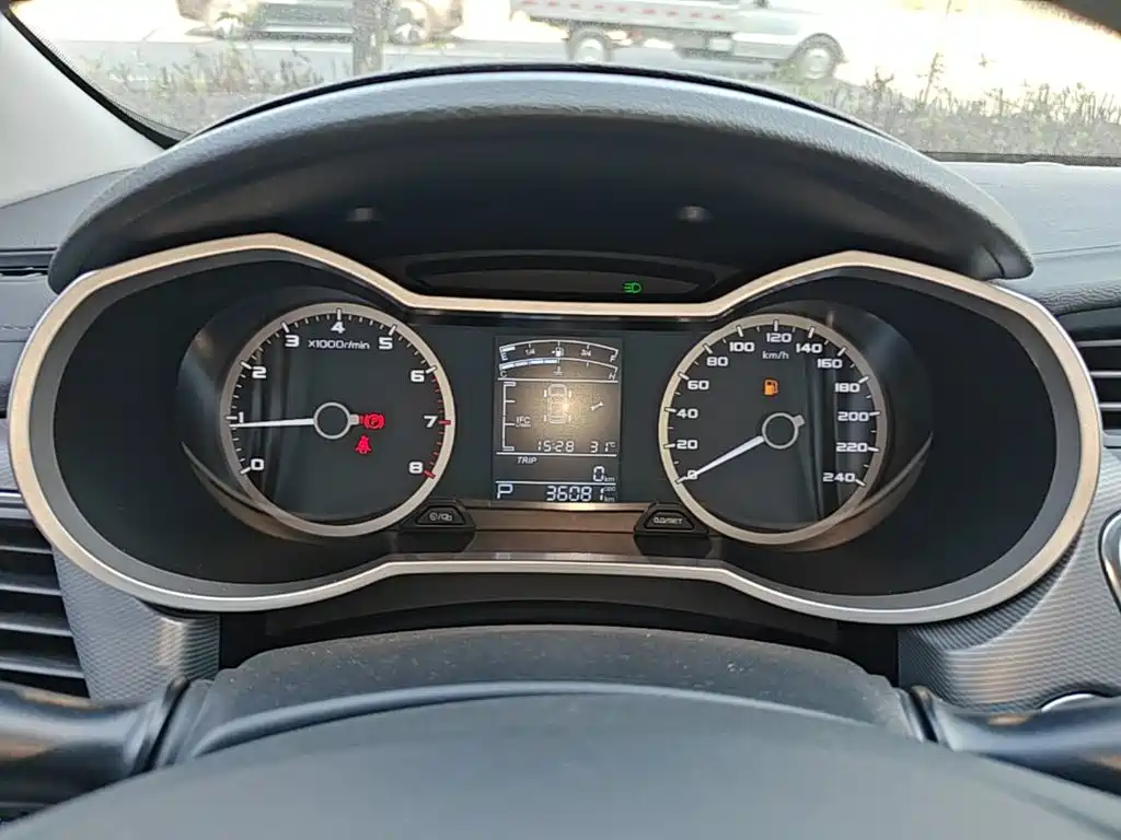Geely Emgrand GL — миниатюра 12