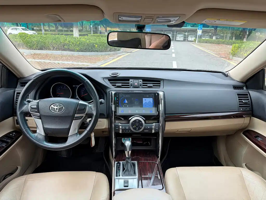 Toyota Reiz — миниатюра 11
