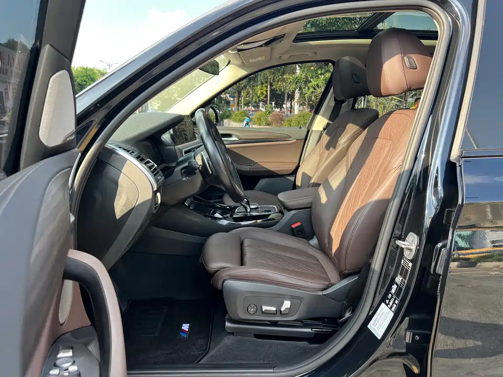 BMW X3 — миниатюра 18