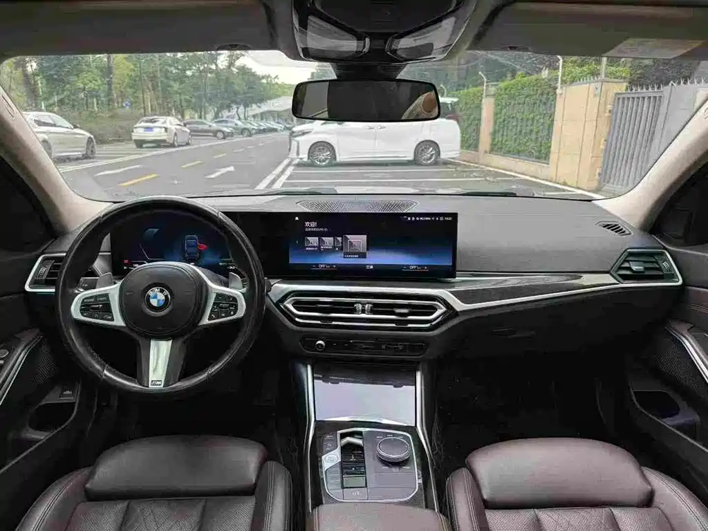 BMW 3 Series — миниатюра 7