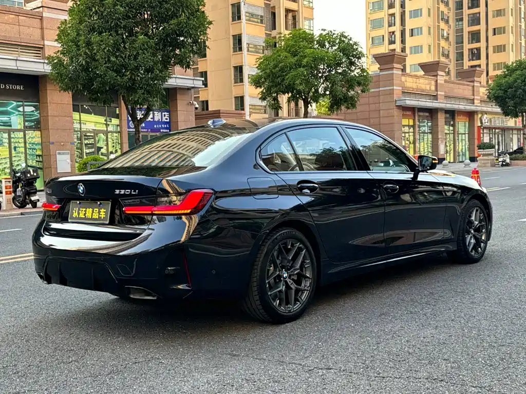 BMW 3 Series — миниатюра 10