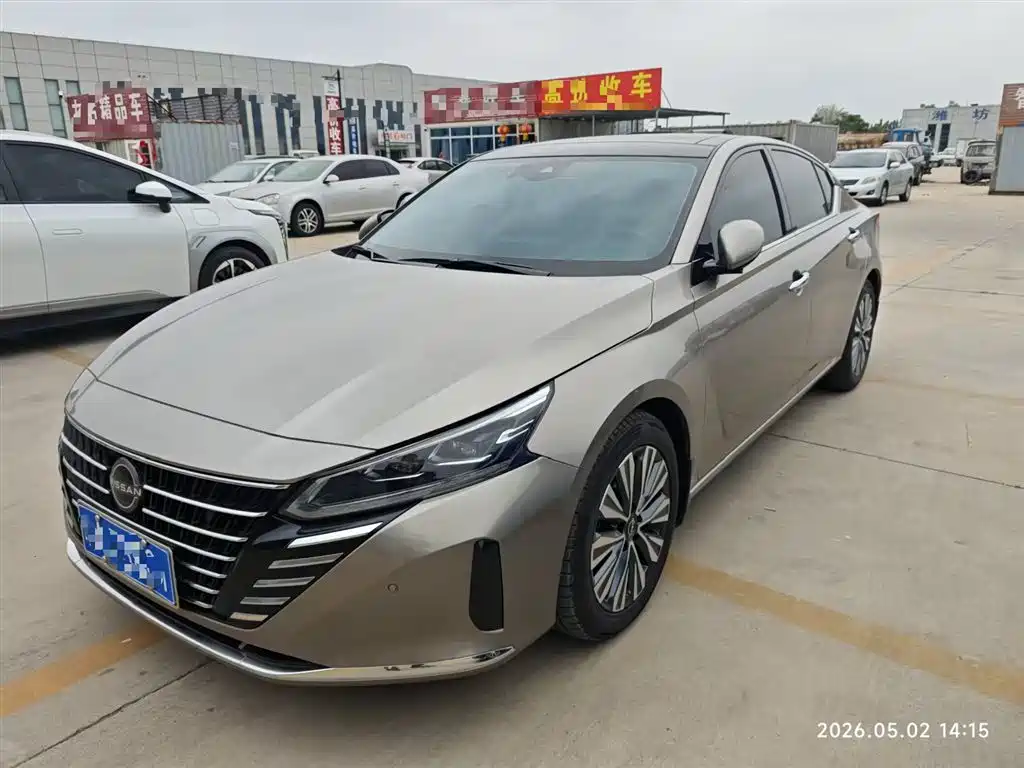 Nissan Teana 2022