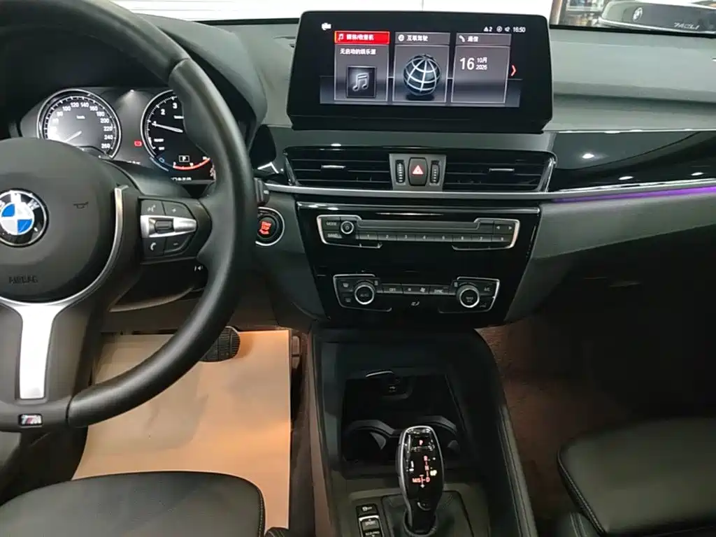 BMW X1 — миниатюра 13