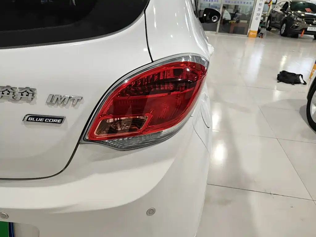 Changan BenBen — миниатюра 8