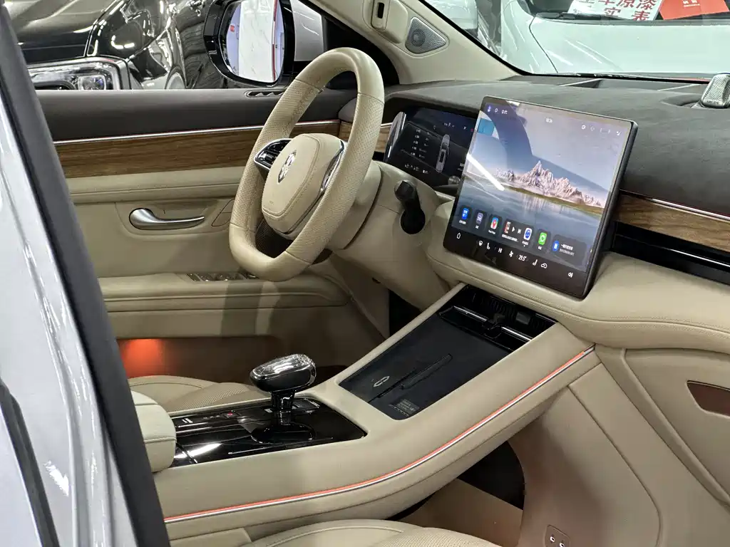 AITO ASK THE WORLD M7