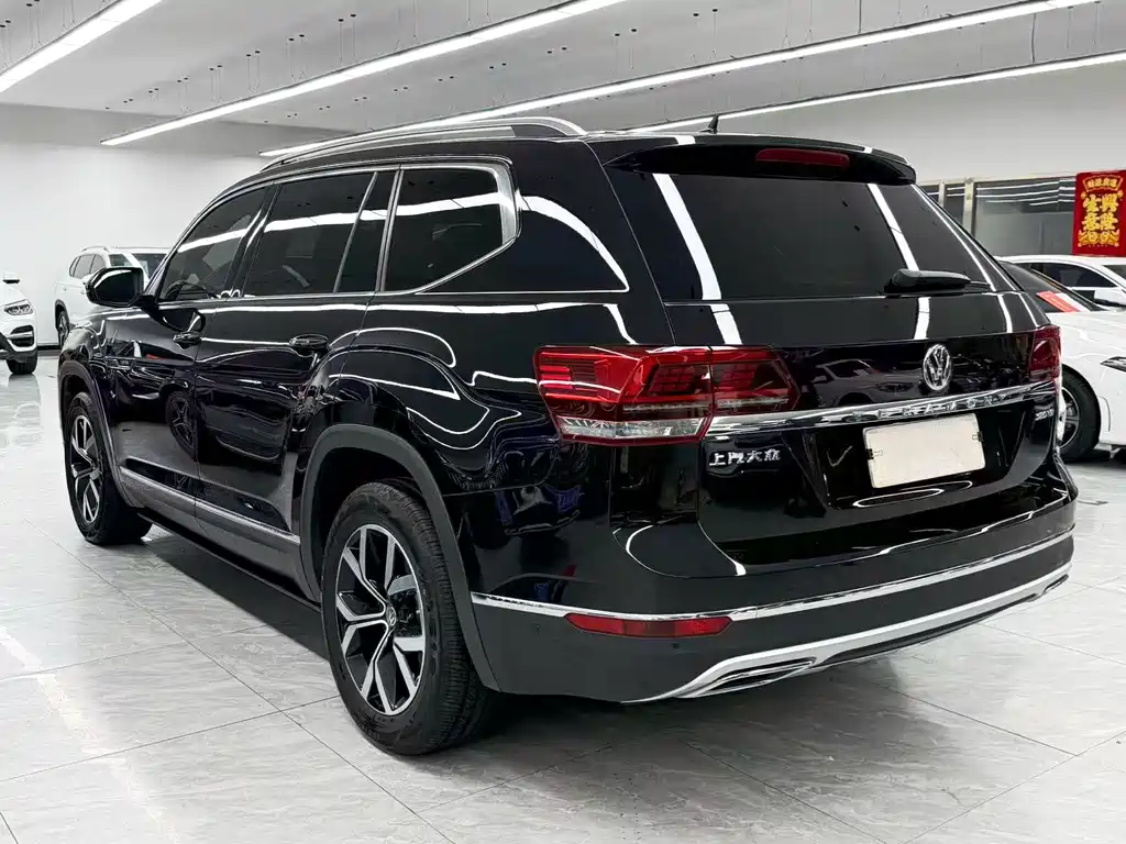 Volkswagen Teramont — миниатюра 4
