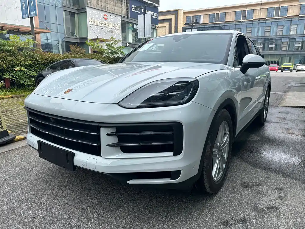 Porsche Cayenne 0