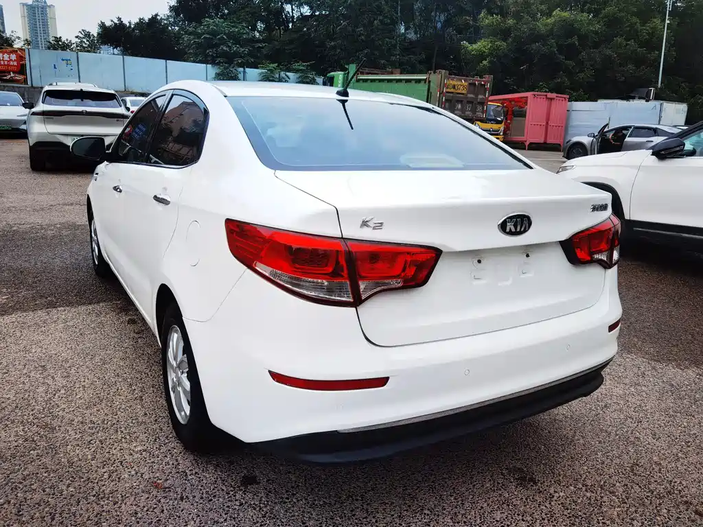 Kia K2 — миниатюра 7