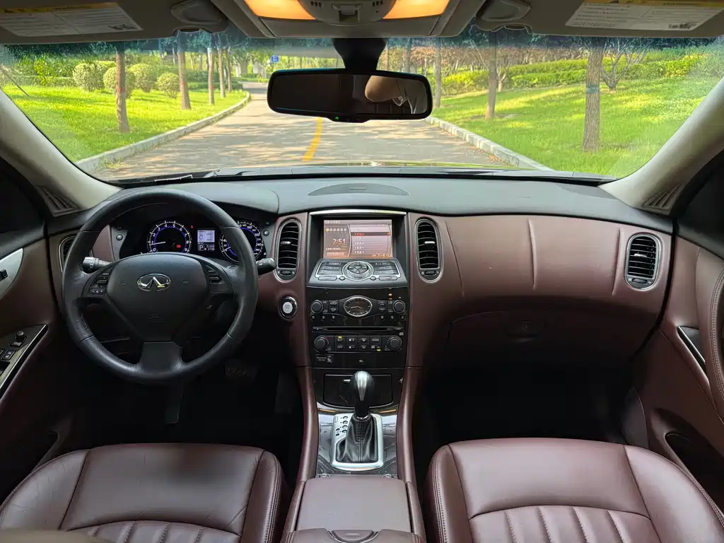 Infiniti QX50 (Import) — миниатюра 29