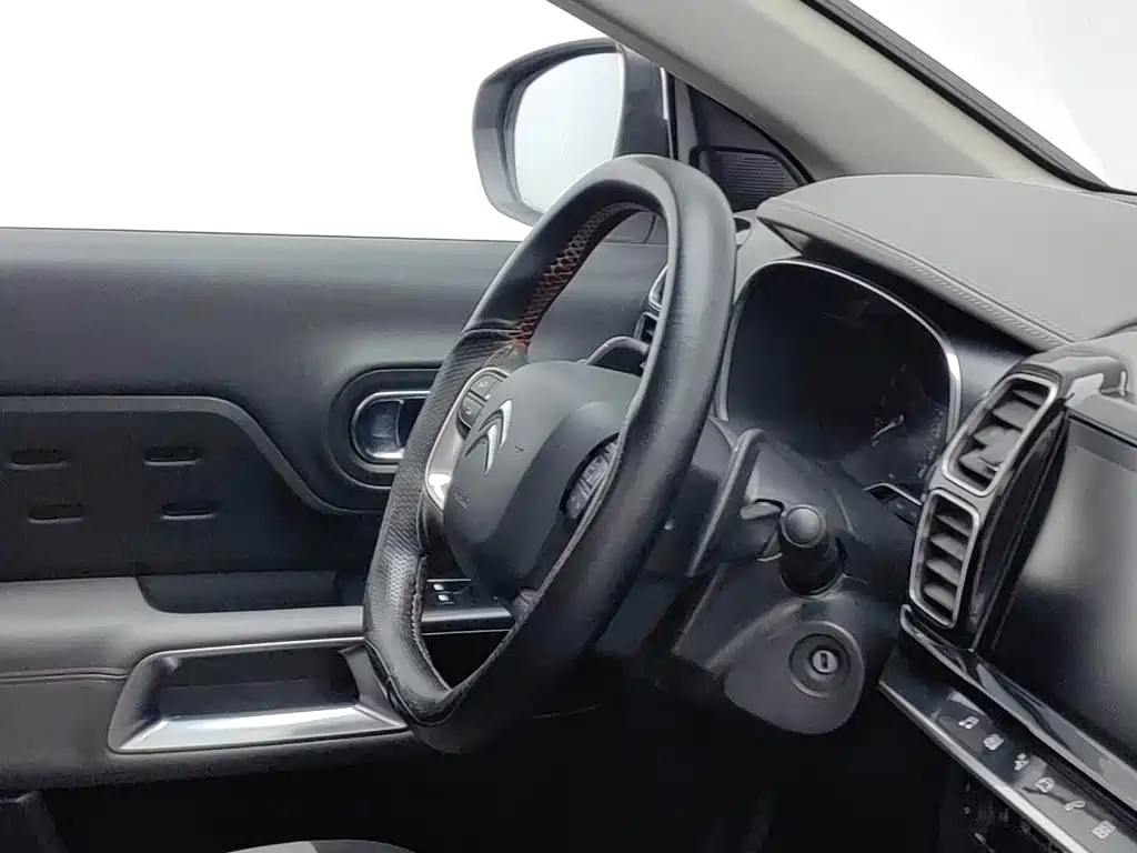 Citroen C5 AIRCROSS — миниатюра 22