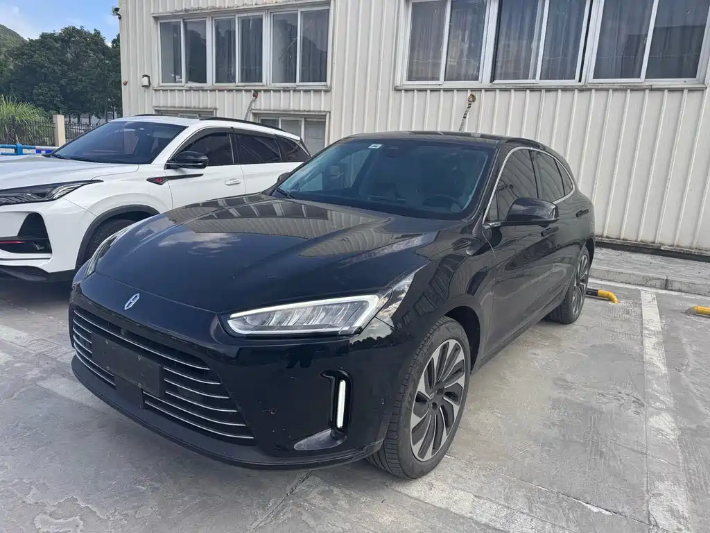 AITO AITO M5