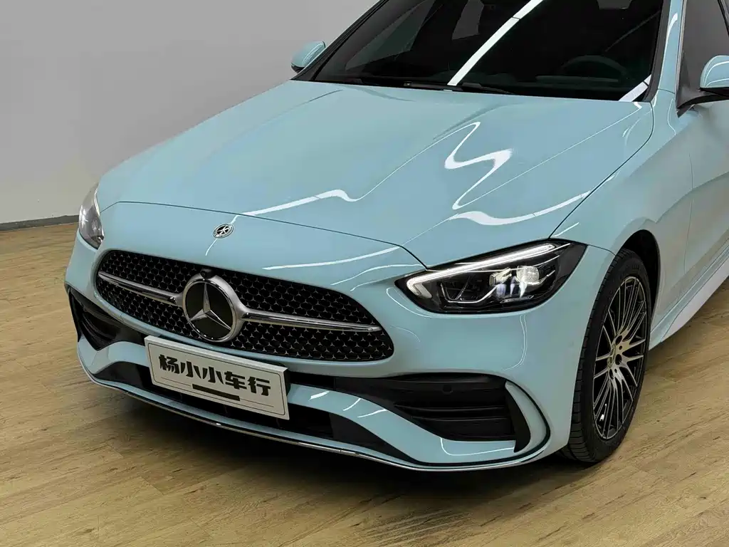 Mercedes-Benz C-Class — миниатюра 4