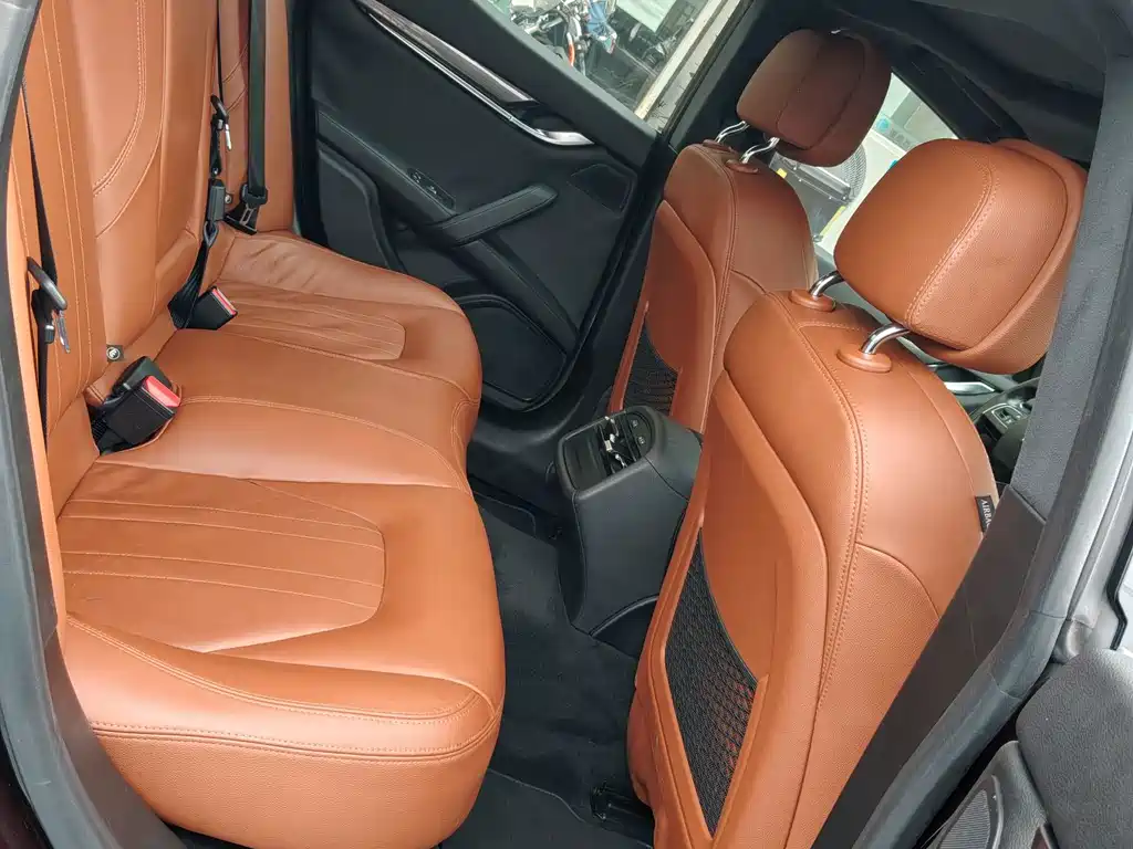 Maserati Ghibli — миниатюра 14
