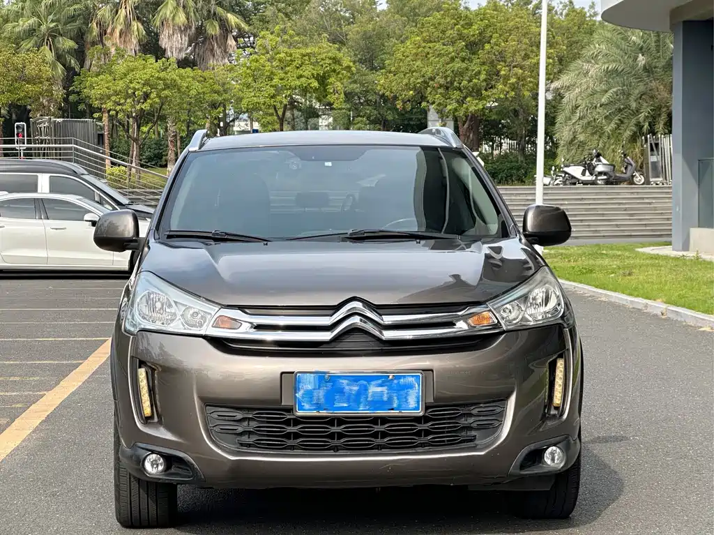 Citroen Авиакомпания Snow Dragon C4 Airlines — миниатюра 2