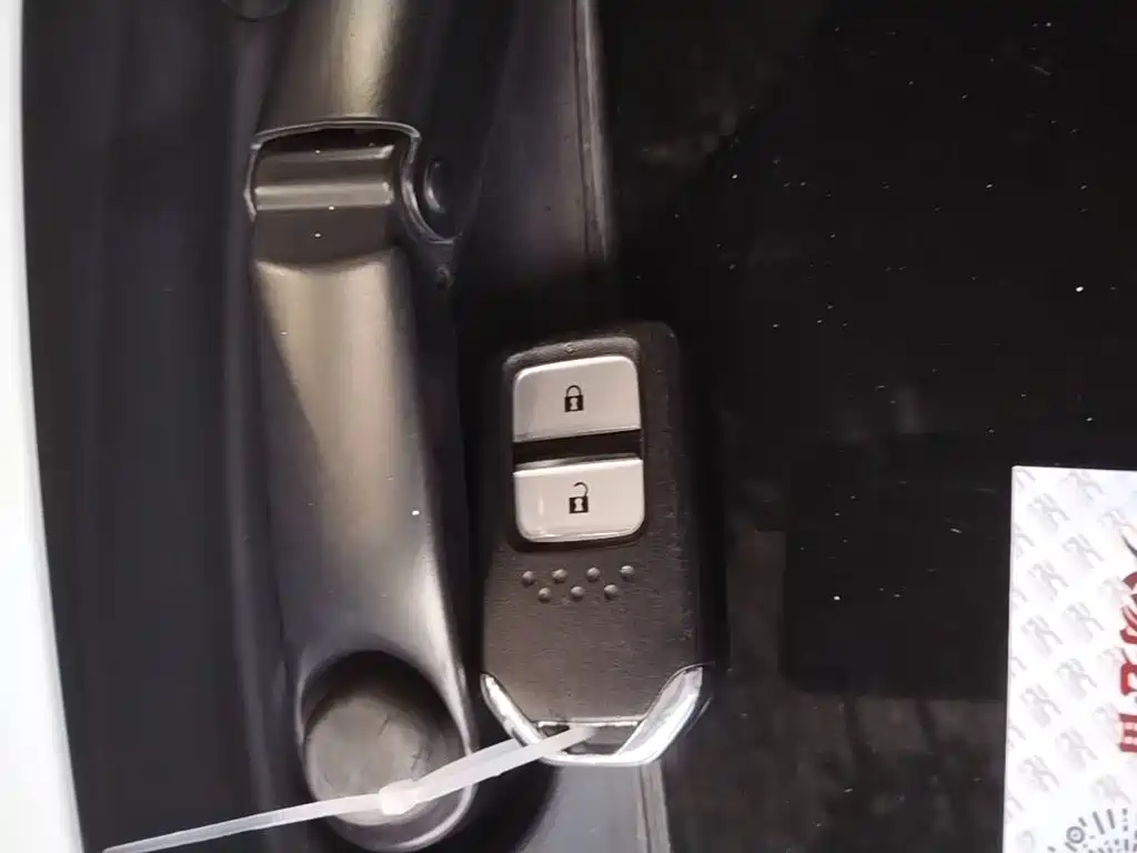 Honda Fit — миниатюра 9