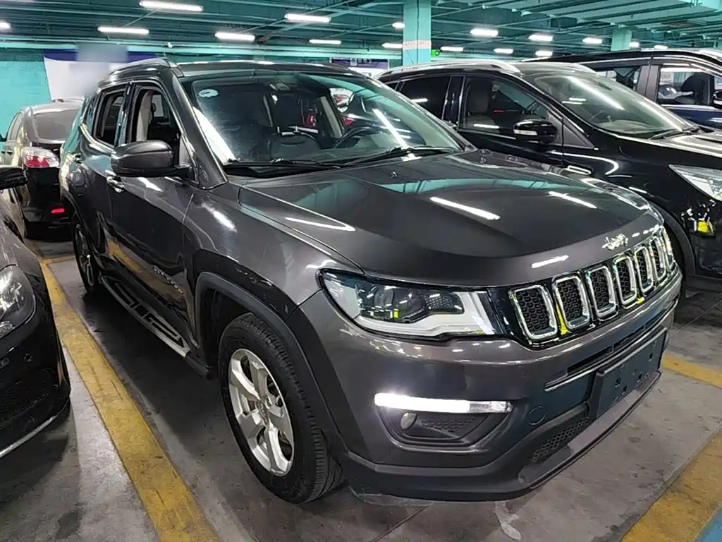 Jeep Compass — миниатюра 4