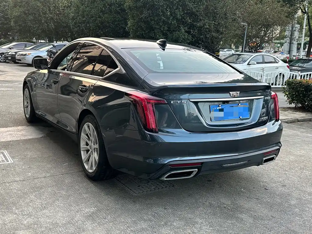 Cadillac CT5 — миниатюра 4