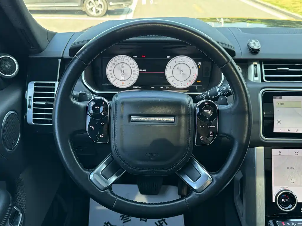 Land Rover Range Rover — миниатюра 17