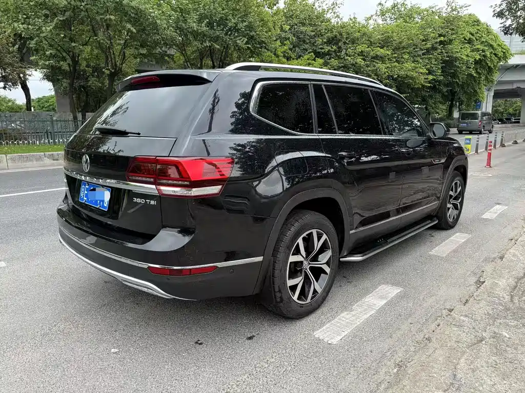 Volkswagen Teramont — миниатюра 6