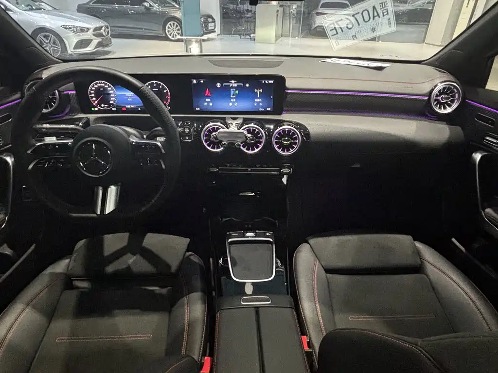 Mercedes-Benz A-Class — миниатюра 13