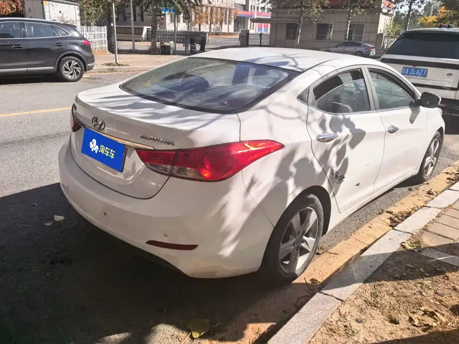 Hyundai Elantra Langdong — миниатюра 3