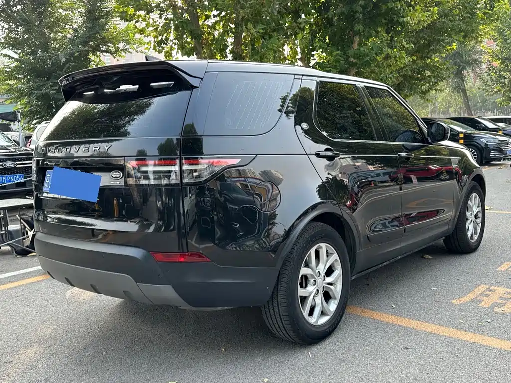 Land Rover Discovery — миниатюра 5