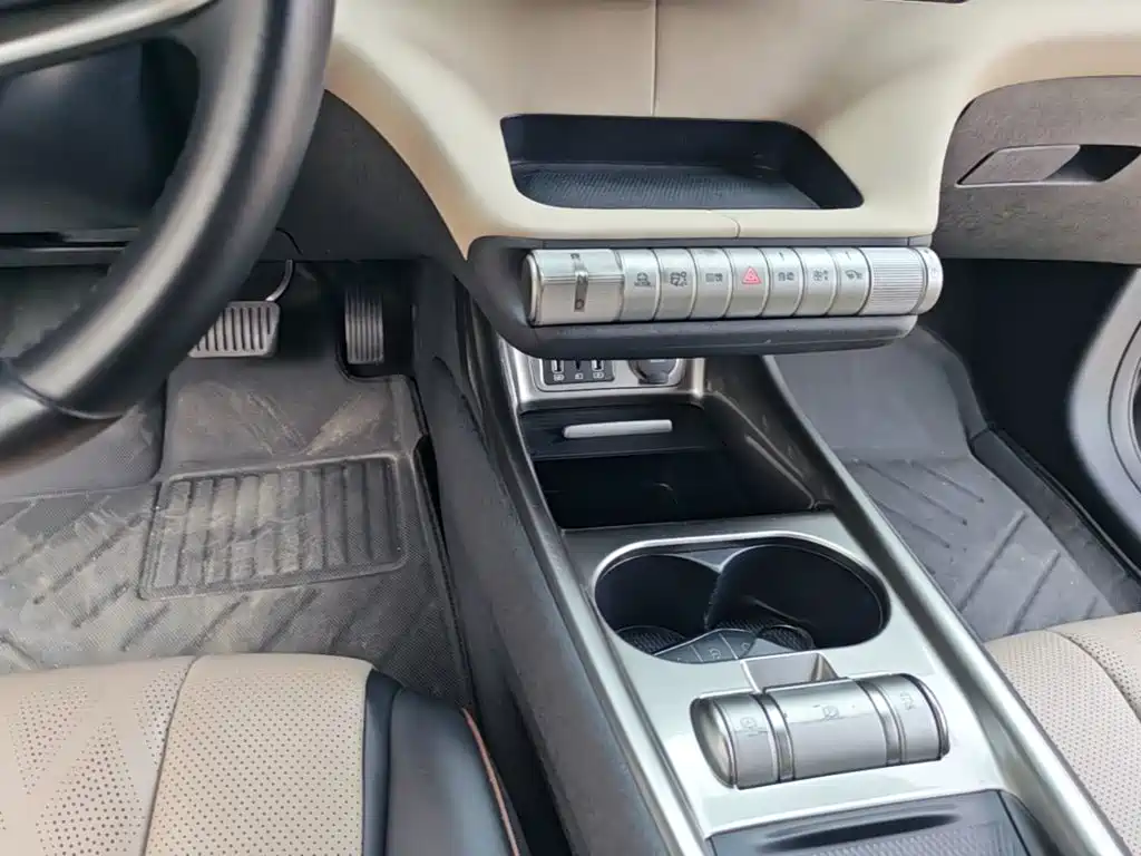 BYD Dolphin — миниатюра 14