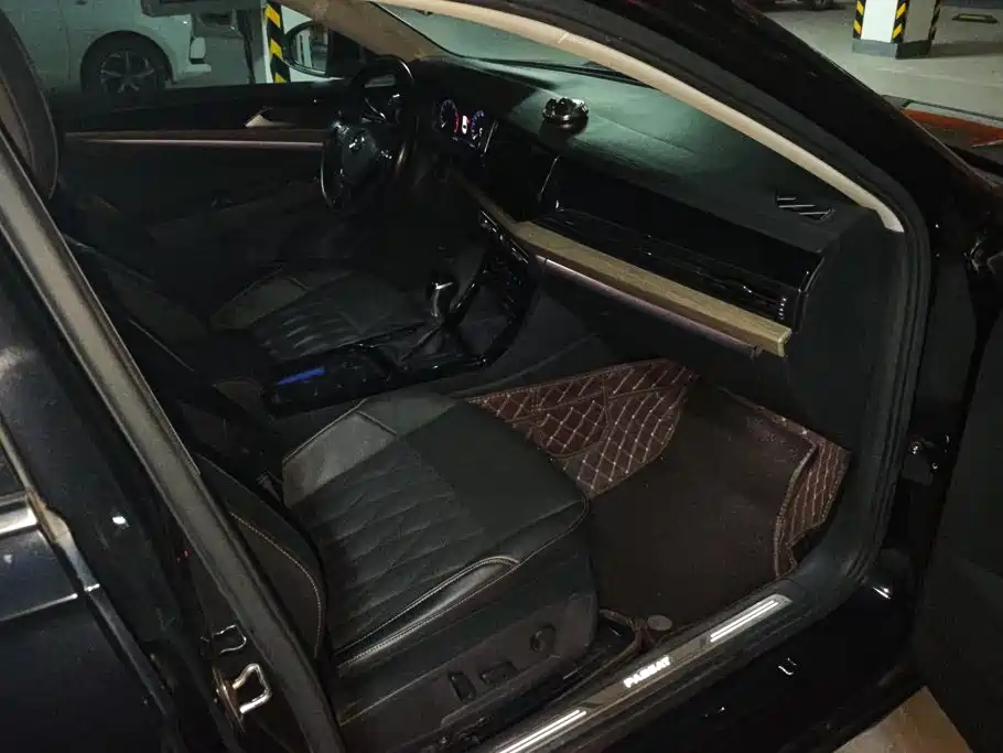 Volkswagen Passat — миниатюра 8