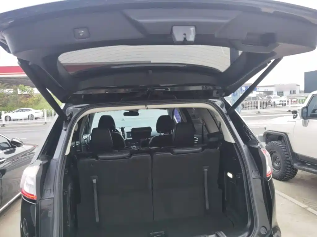 Ford Edge — миниатюра 19