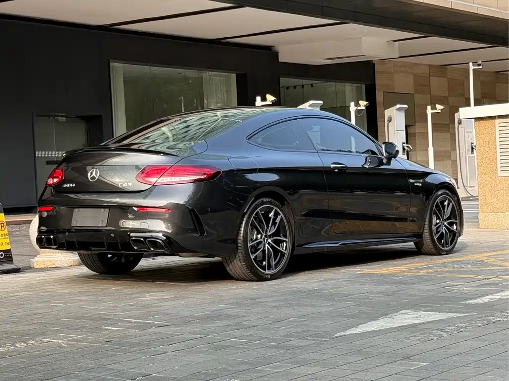 MERCEDES-BENZ C CLASS AMG