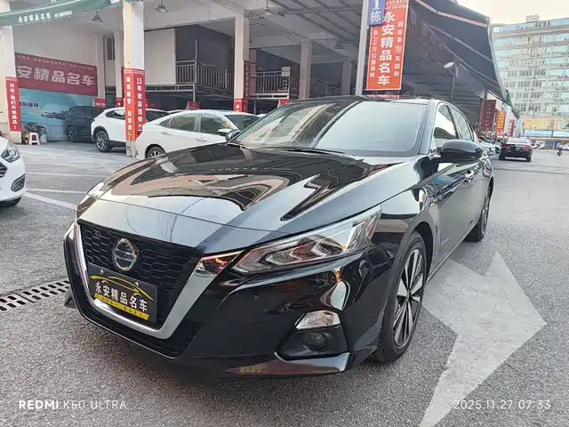 NISSAN TEANA 2020