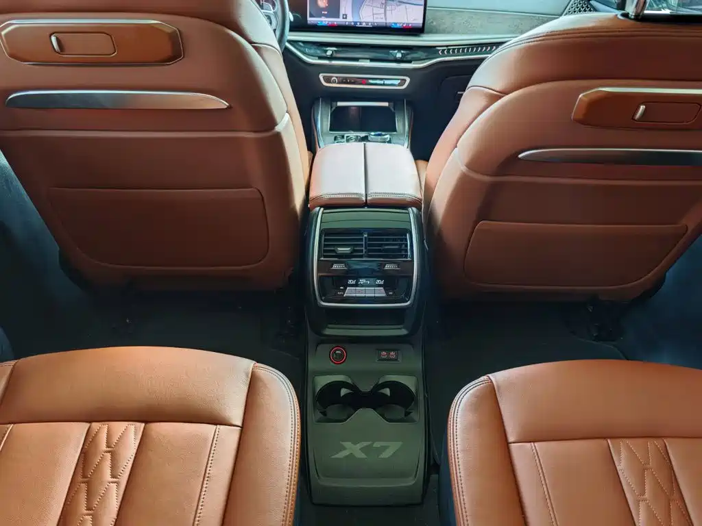 BMW X7 — миниатюра 15