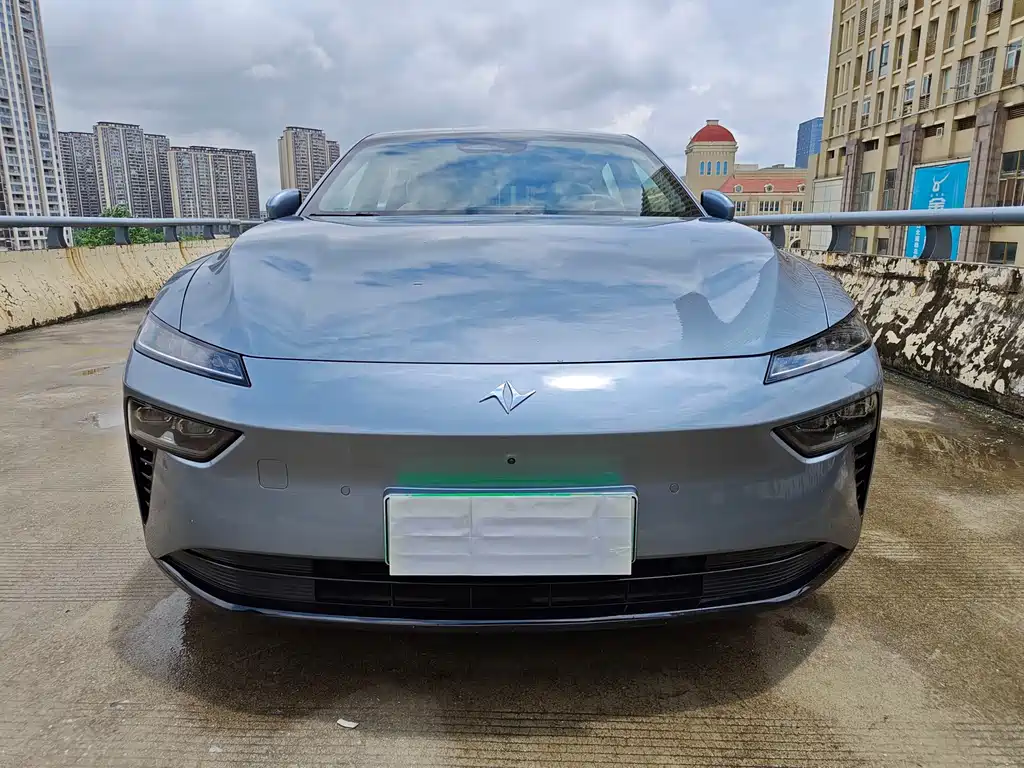 Dongfeng eπ007 2025 565 Max
