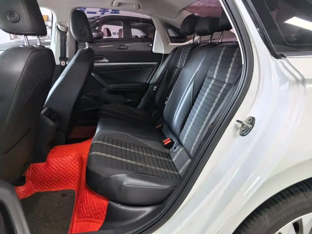 Volkswagen Lavida — миниатюра 17