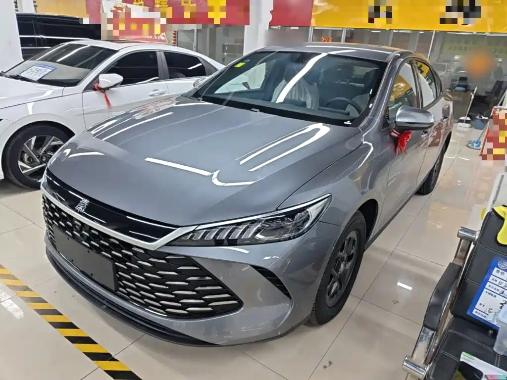 Заказать BYD Qin PLUS 2026 года за 1 795 067 ₽  из Китая