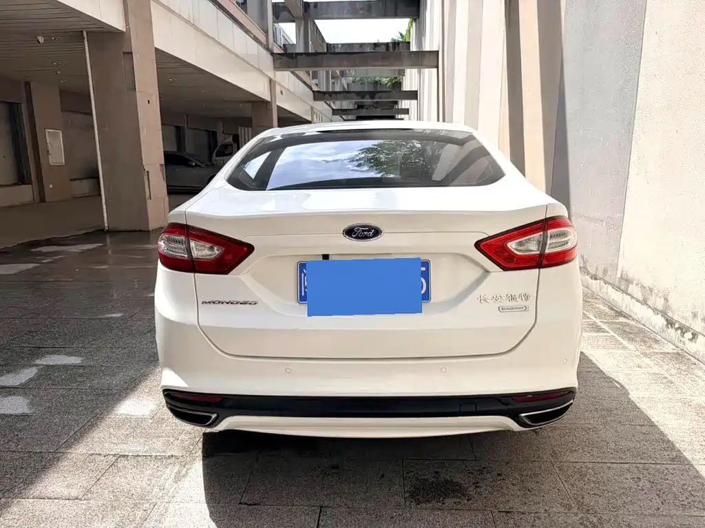 Ford Mondeo — миниатюра 5