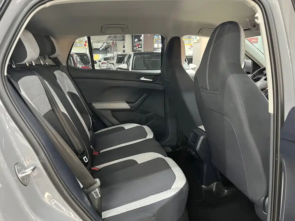 Volkswagen Tharu — миниатюра 9