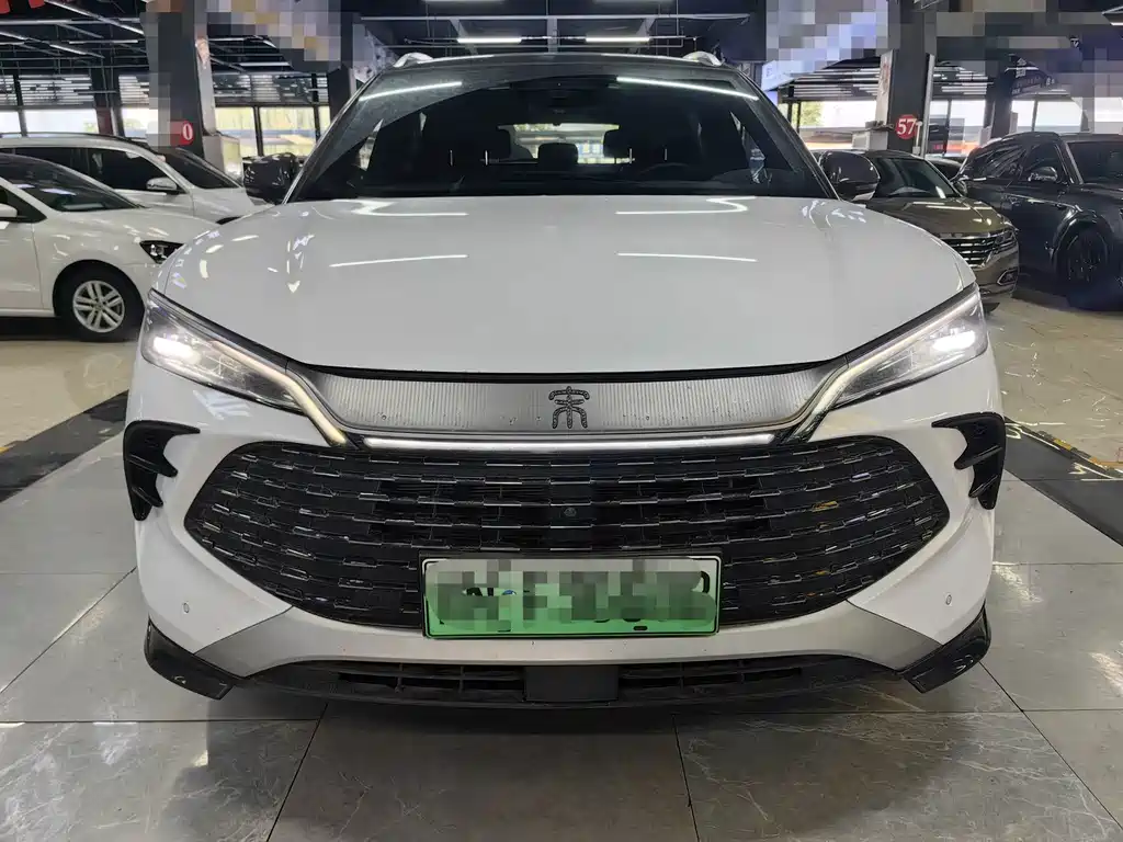BYD L DM-i — миниатюра 2