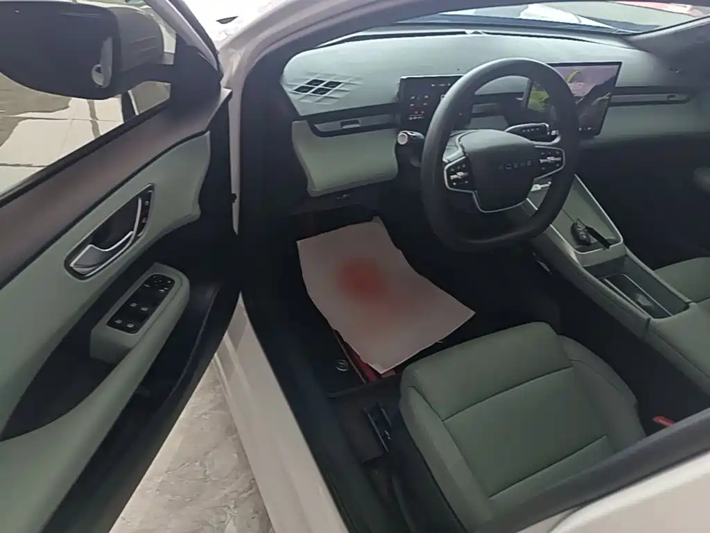 Roewe Young Wai D6 — миниатюра 16