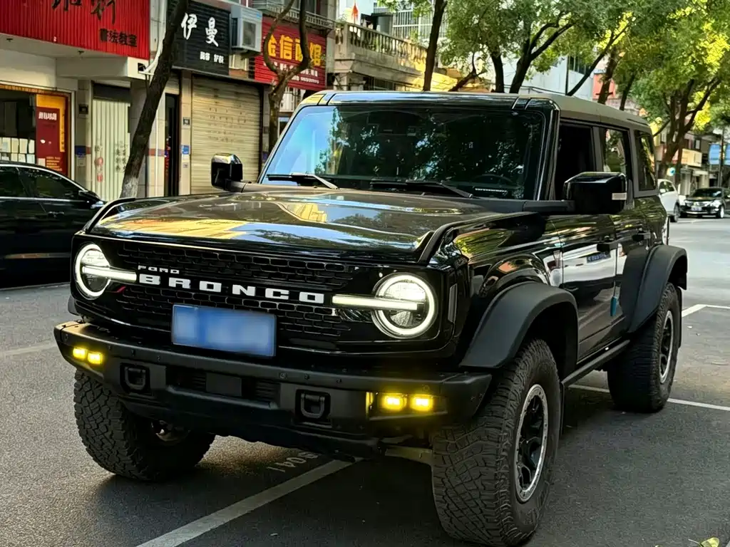 Ford Bronco