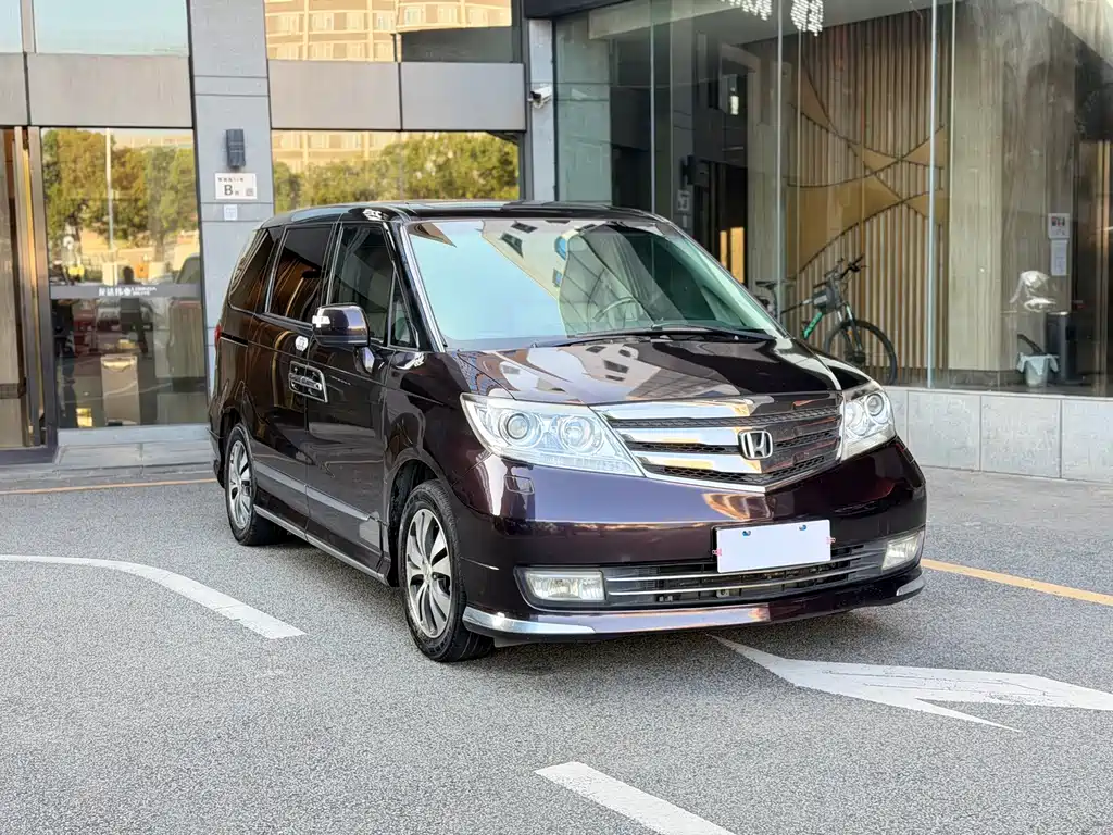 Honda Elysion — миниатюра 3