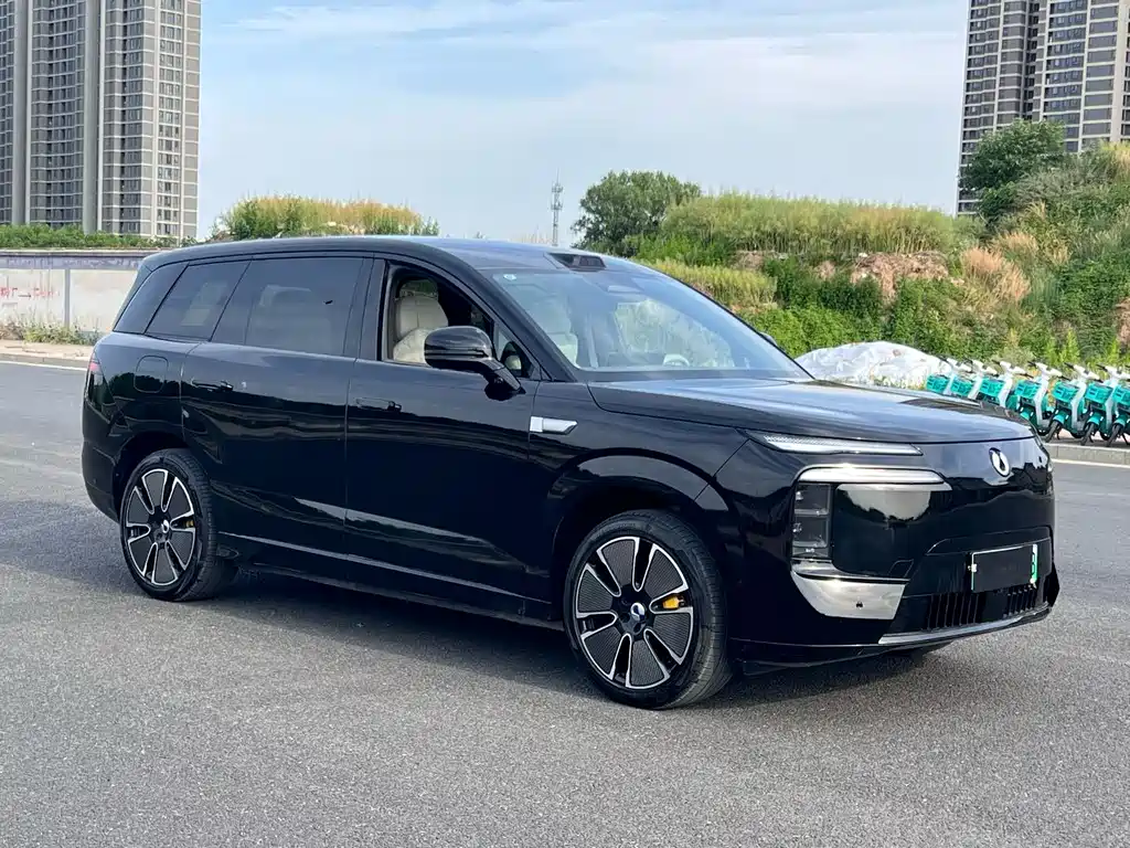 Denza N8L 2025 Flagship