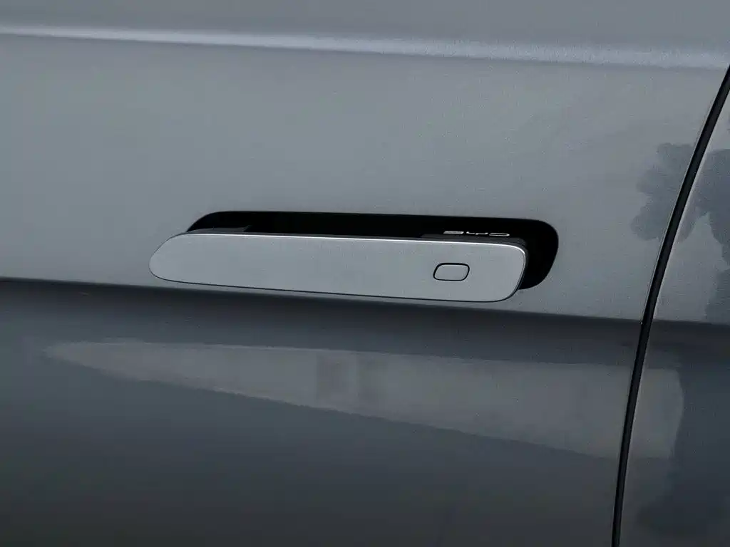 BYD Seal — миниатюра 18